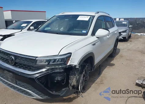 2023 Volkswagen Taos 1.5T Se z USA, uszkodzony, nr VIN 3VVSX7B29PM335651